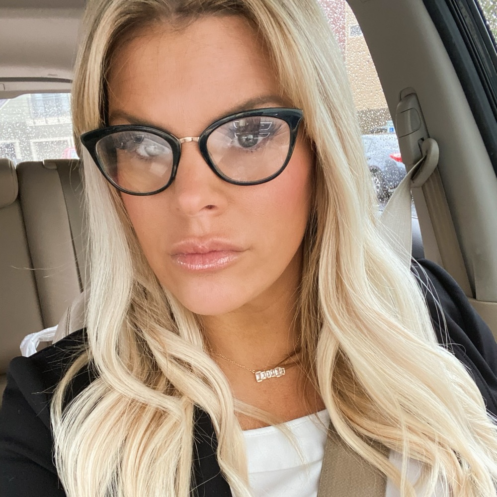 Meet your Posher, Kim